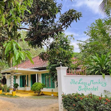 Lazy Monkey Surfhostel - Sri Lanka Dickwella Exterior foto